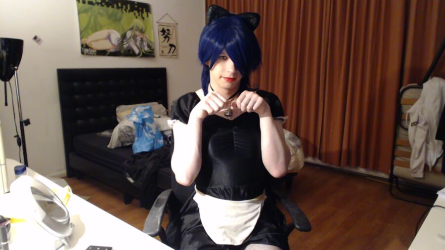 Sissy Kitty Maid