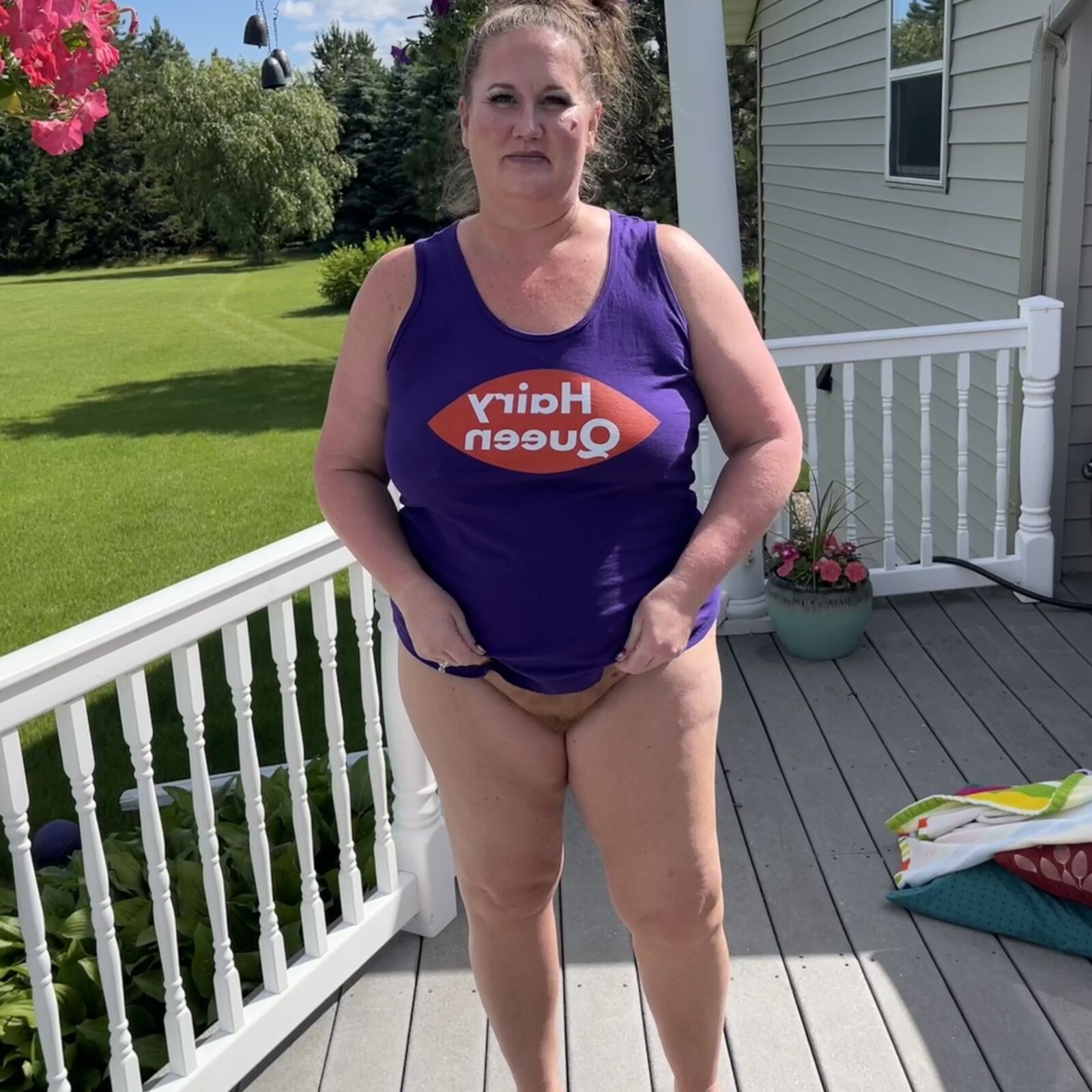 Fat mom Ginger outside 