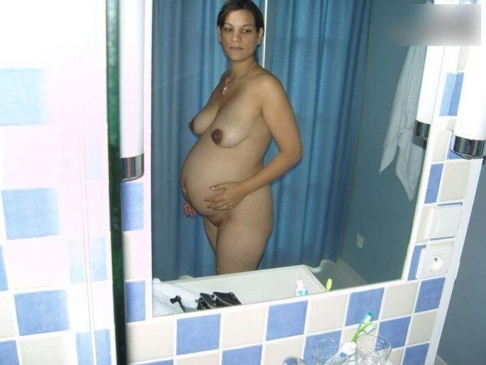 Pregnant French mom and slut Sonia