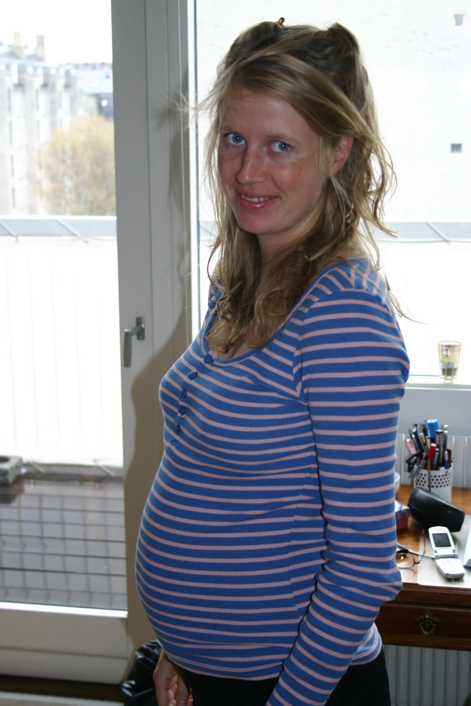 Swedish pregnant beauty 