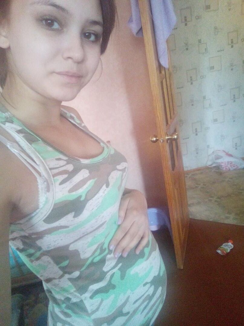 Lubov V. - russian pregnant