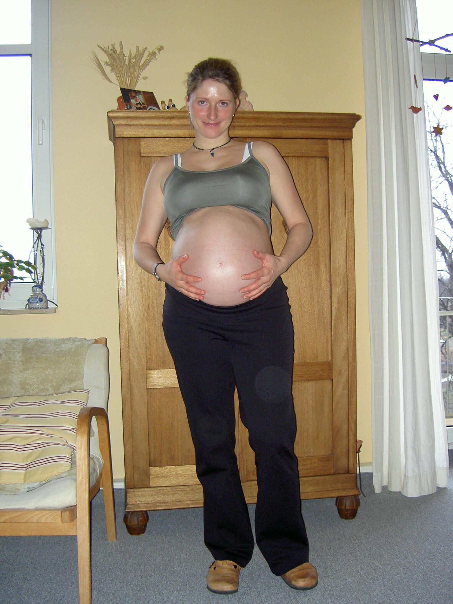 Pregnant amateur wife