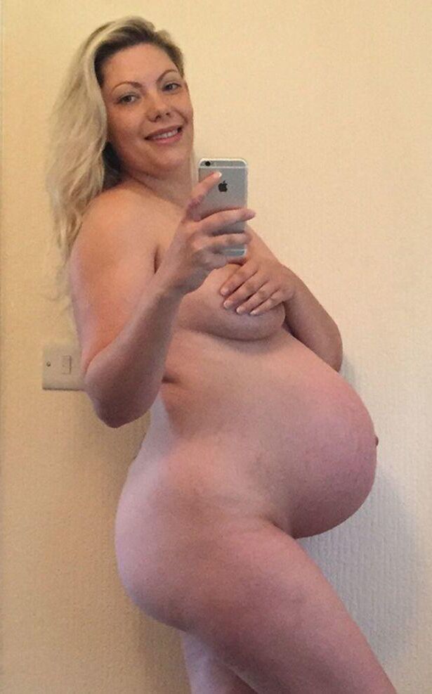 Pregnant Selfies