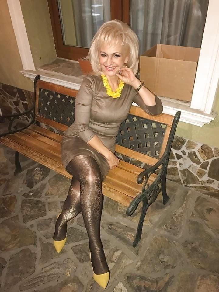 ordinary mature lady 2