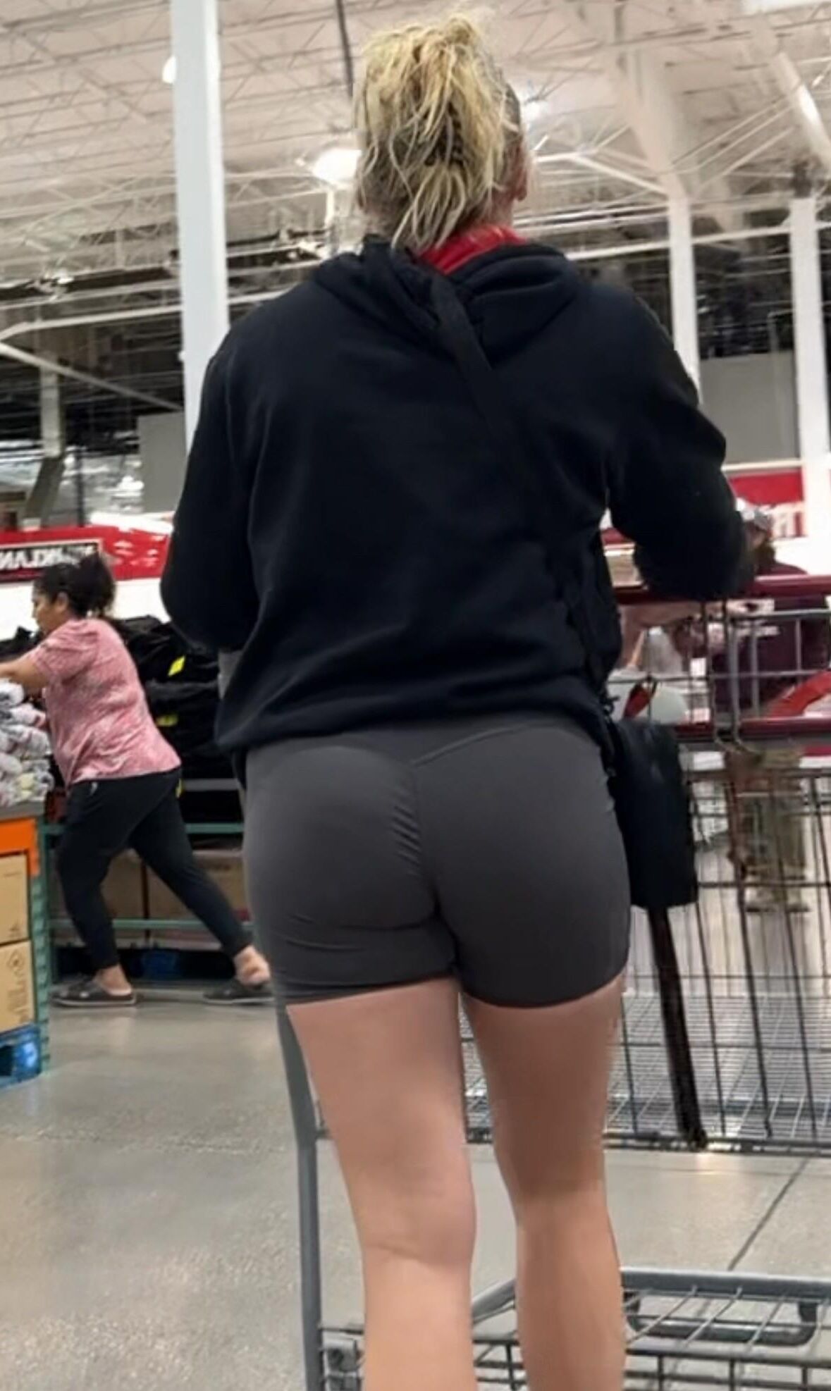 Candid Lots more Costco Pawgs and Asses PLEASE COMMENT