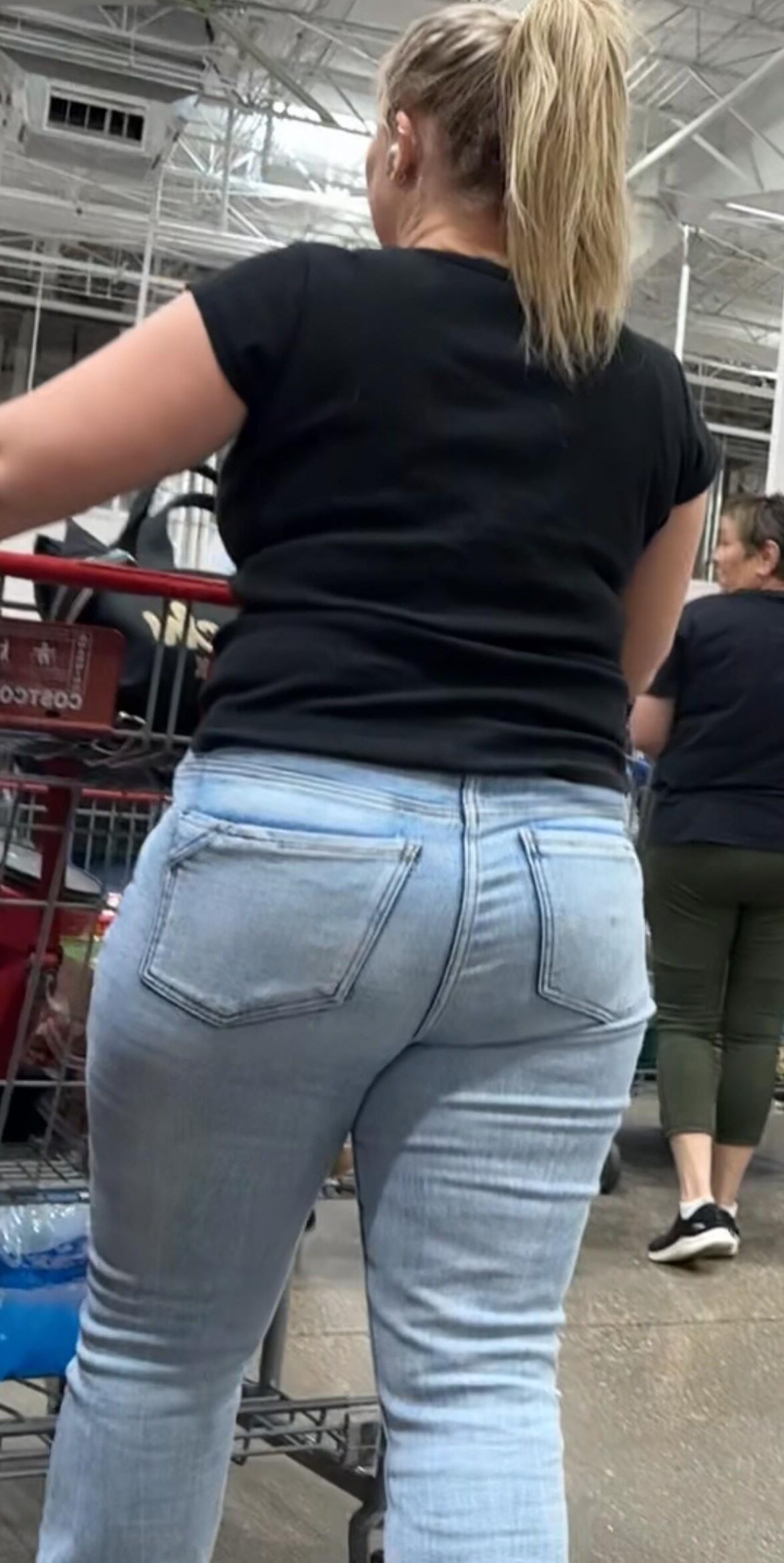 Candid Lots more Costco Pawgs and Asses PLEASE COMMENT