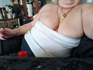 Susan ans BBW mamie