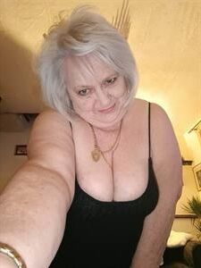 Susan ans BBW mamie