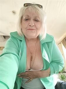 Susan ans BBW mamie