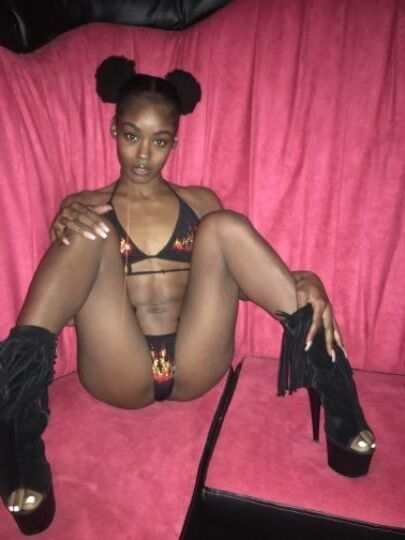 NYC Sex Workers She's Still A Stripper (Ebony)