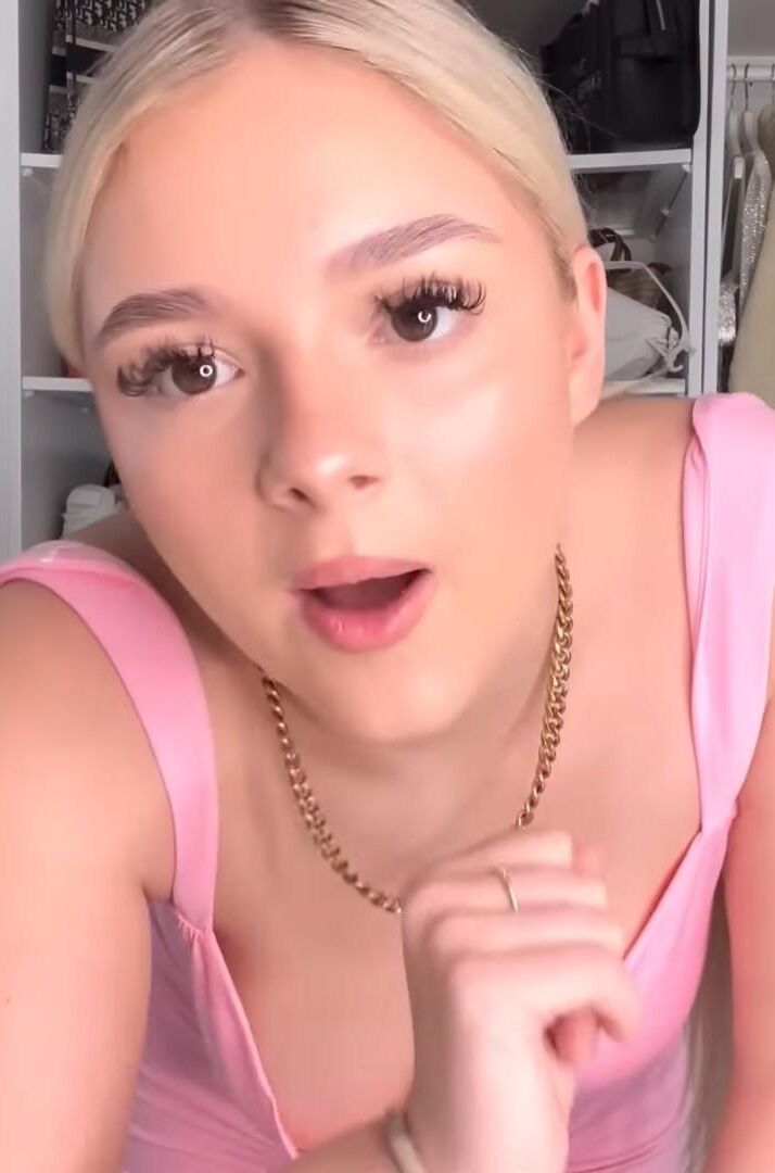 Sexy tetas grandes Brooke YouTuber