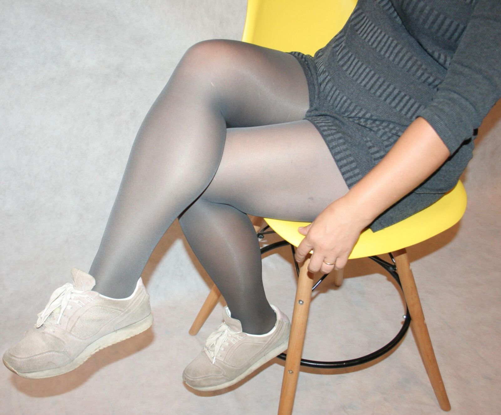 Me in pantyhose