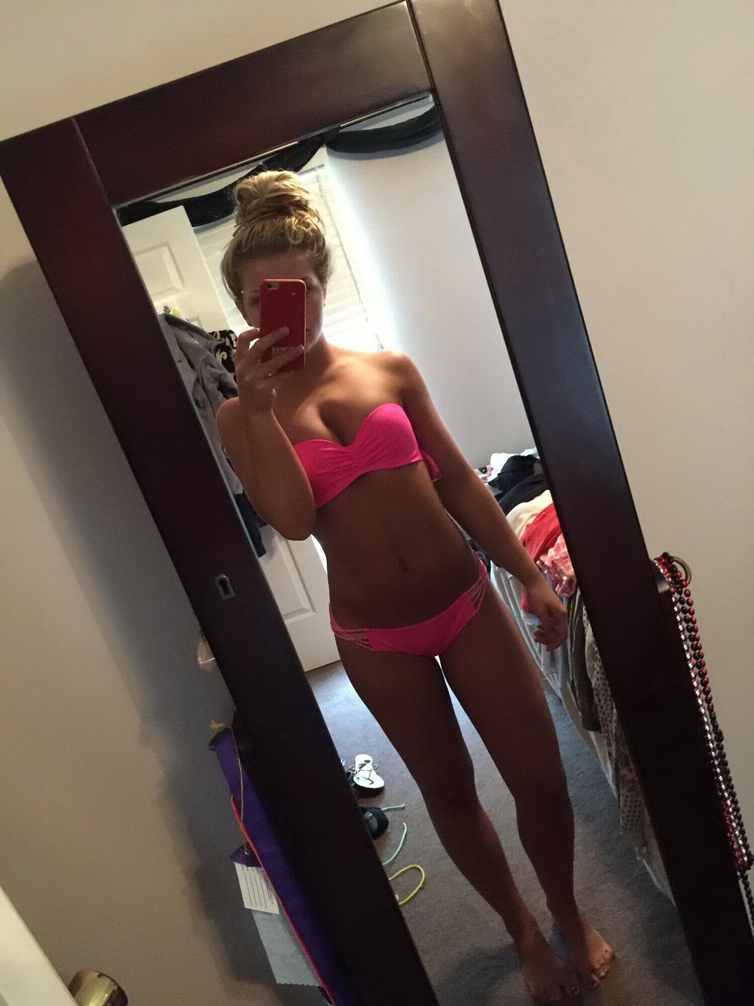 Blonde college girlfriend from Pennsylvania