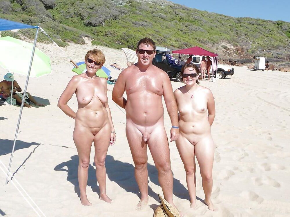 Pics from the nudist lifestyle 