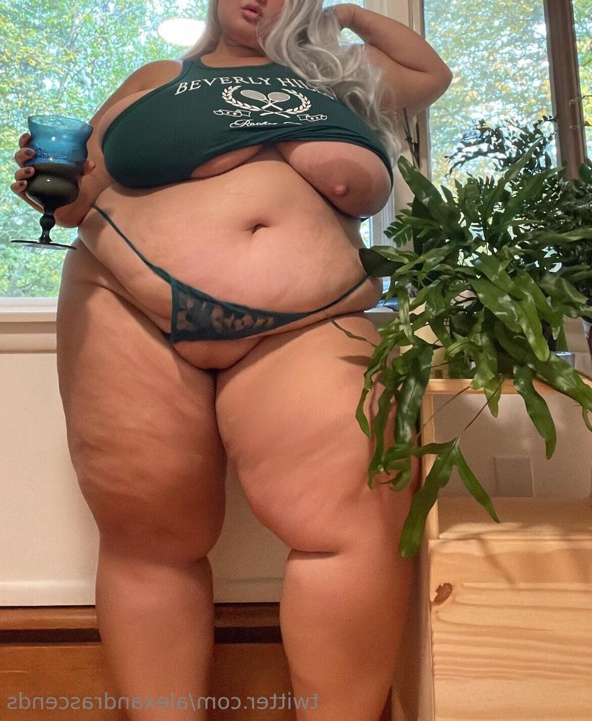 Alex Storm / Welovealexstorm/ Alexandra Ascends BBW