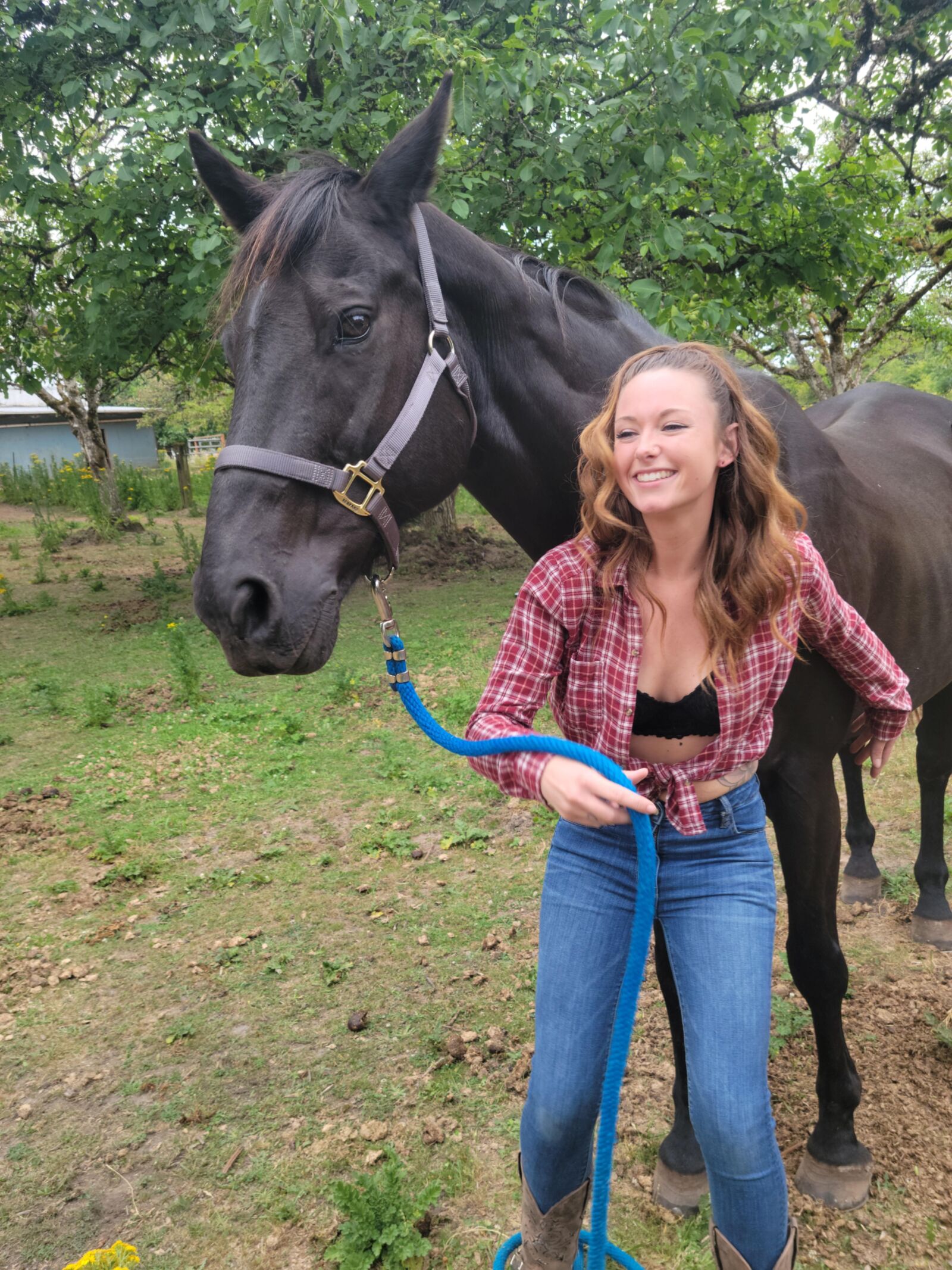 Country girls are hot! (non nude)