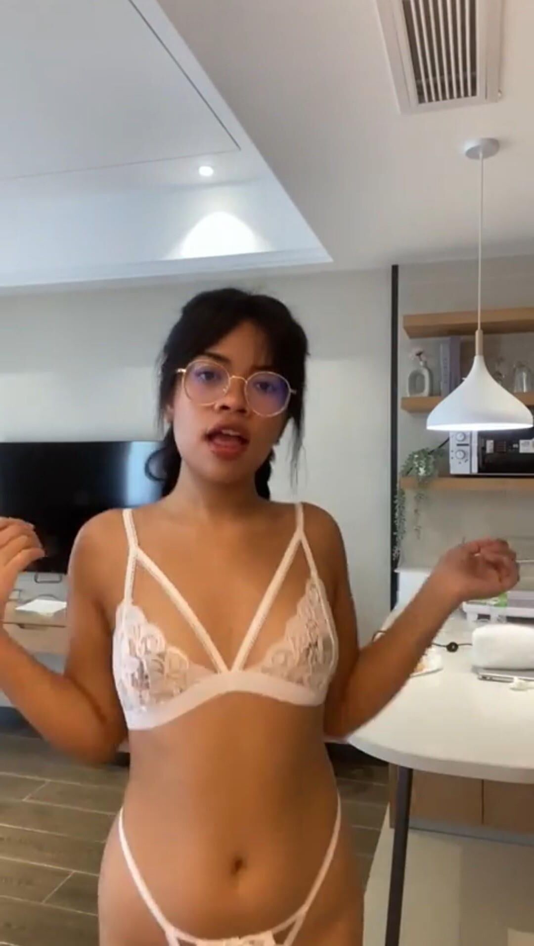 Nerdy Pinay Fuck Machine