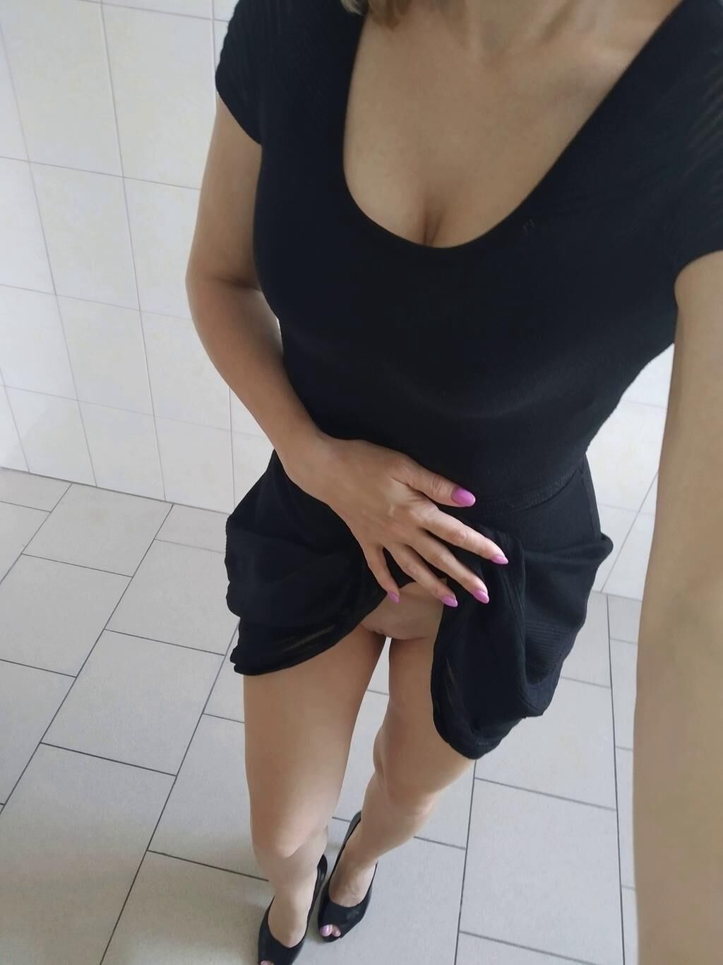 Selfies With a Foot Tease, Part 