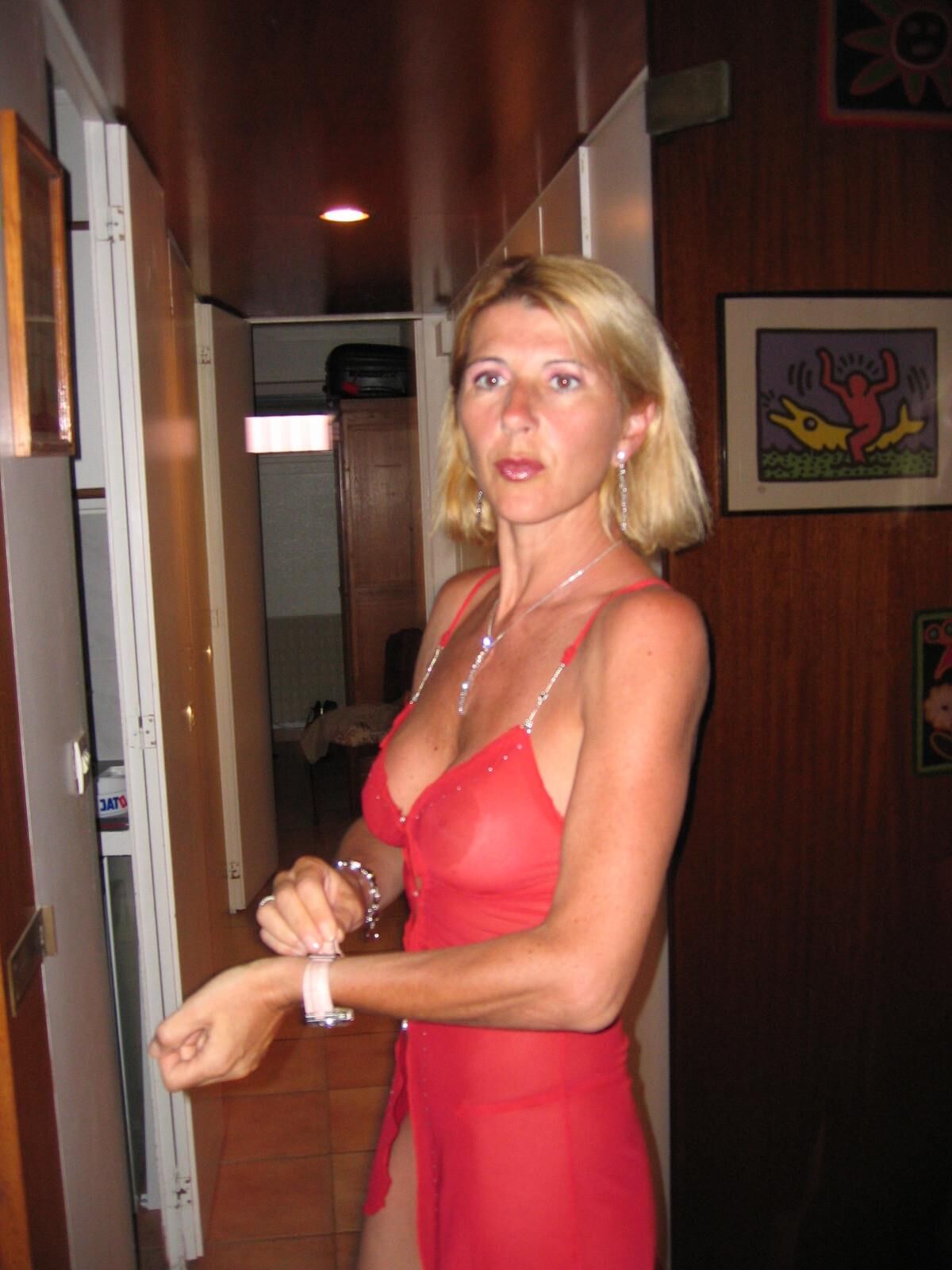 Amateur Adorable Milf