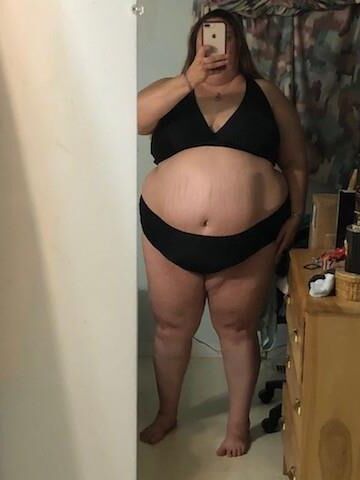 BBW AMANDA such a hot gut in love with this one