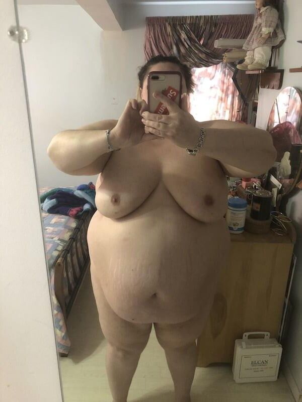 BBW AMANDA such a hot gut in love with this one