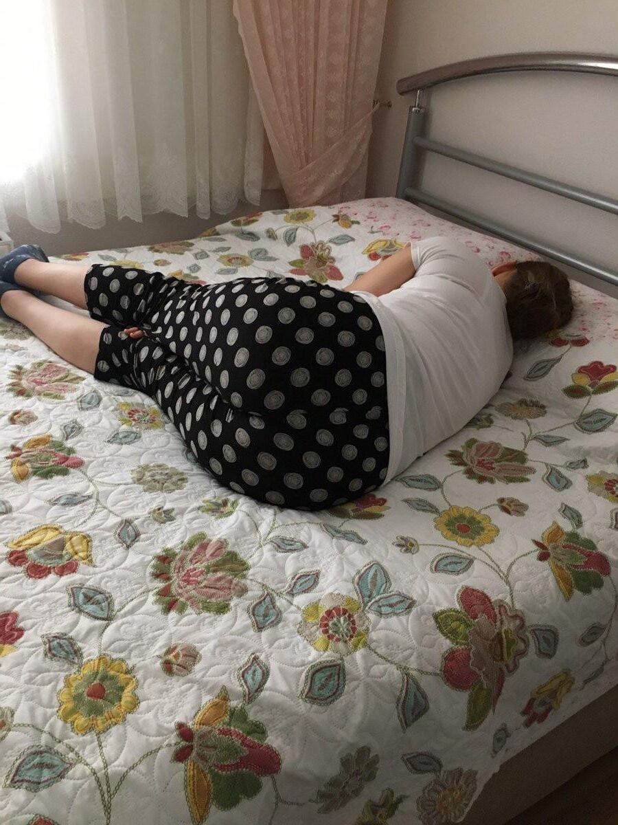 お母さん近親相姦