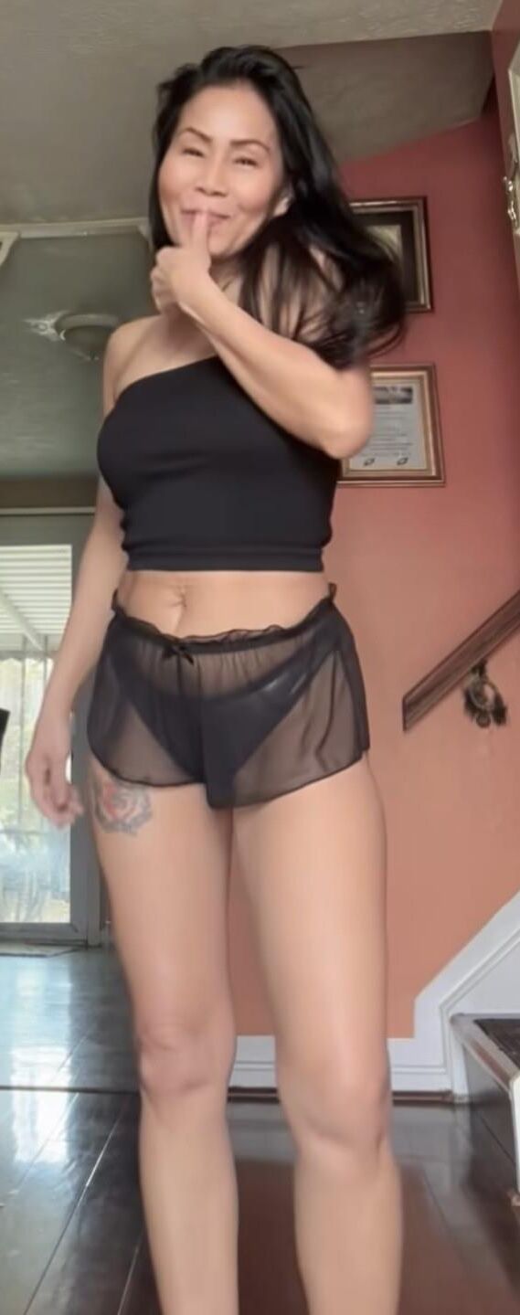 Pinay Milf Elma