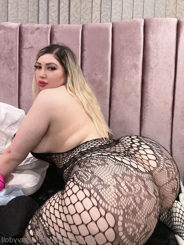 Giant Pawg misscurvydoll