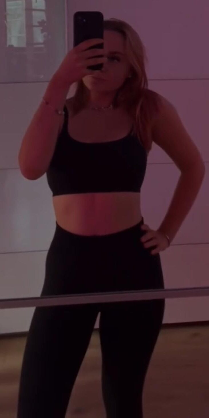 Кара Webslut