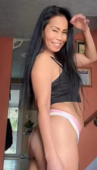 Pinay Milf Elma