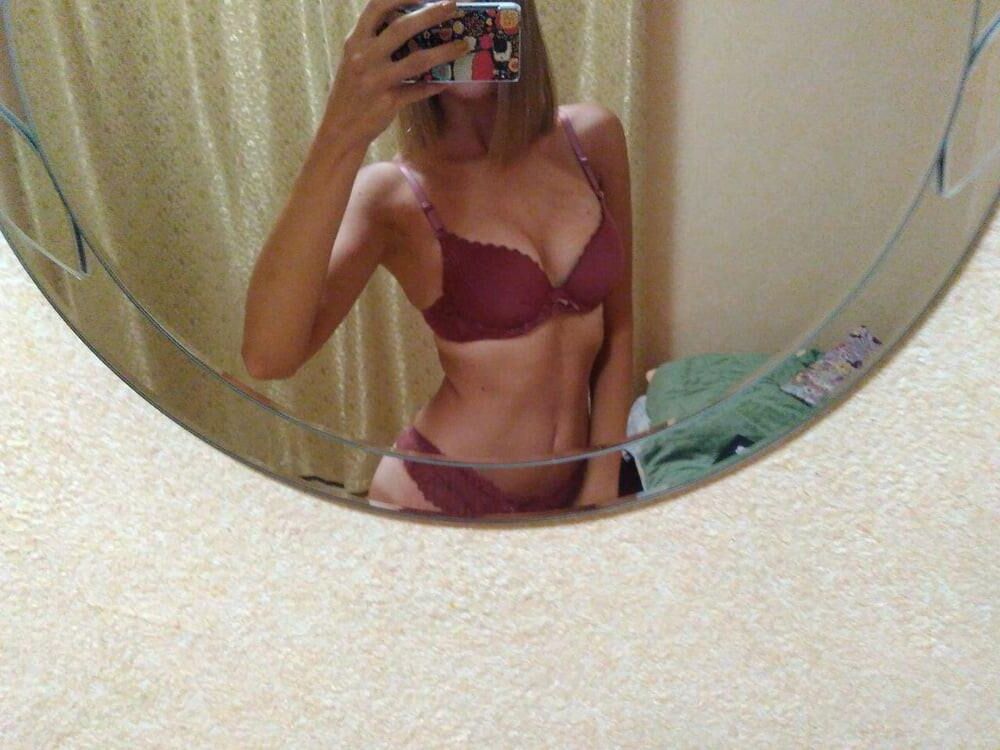 New Mirror = New photos for my new fans