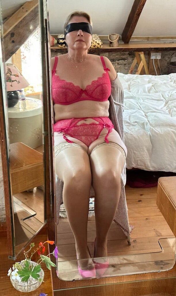 So Sexy Emily from the UK