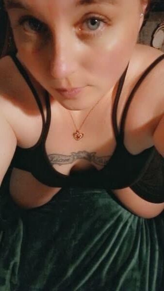 Ta femme, ma sale petite salope