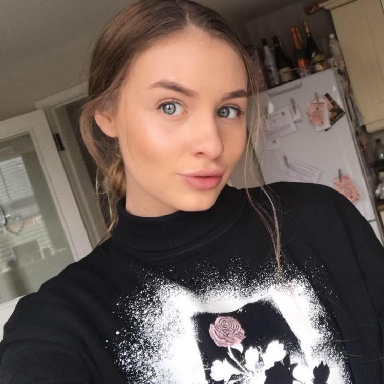 Британская шлюха Хлоя