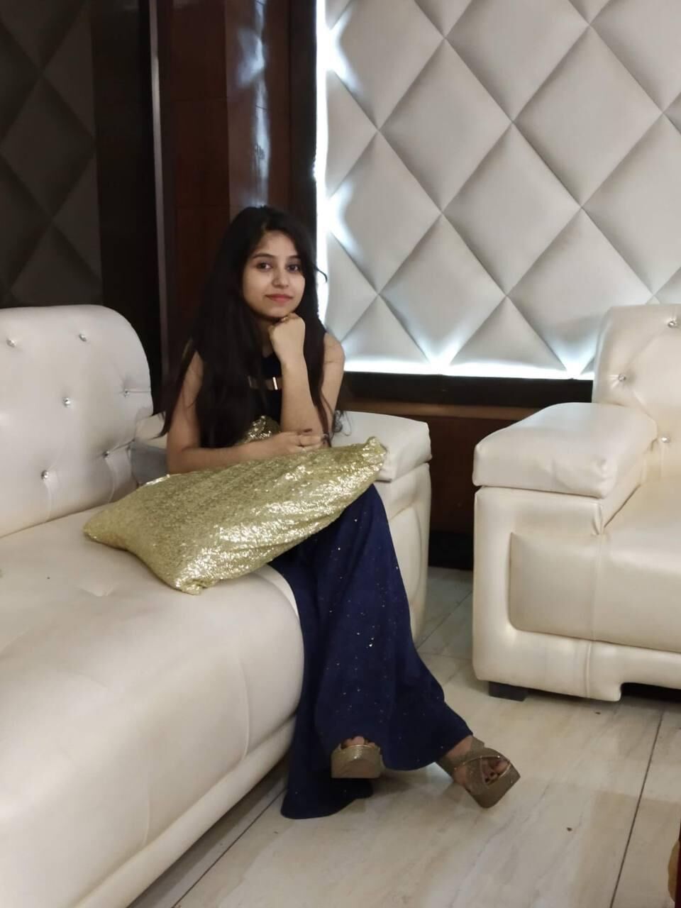 Esposa india tirando