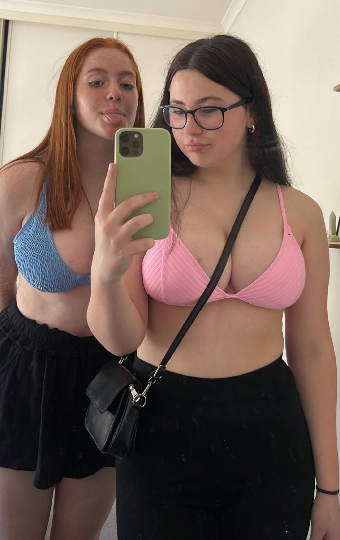 Selfies 