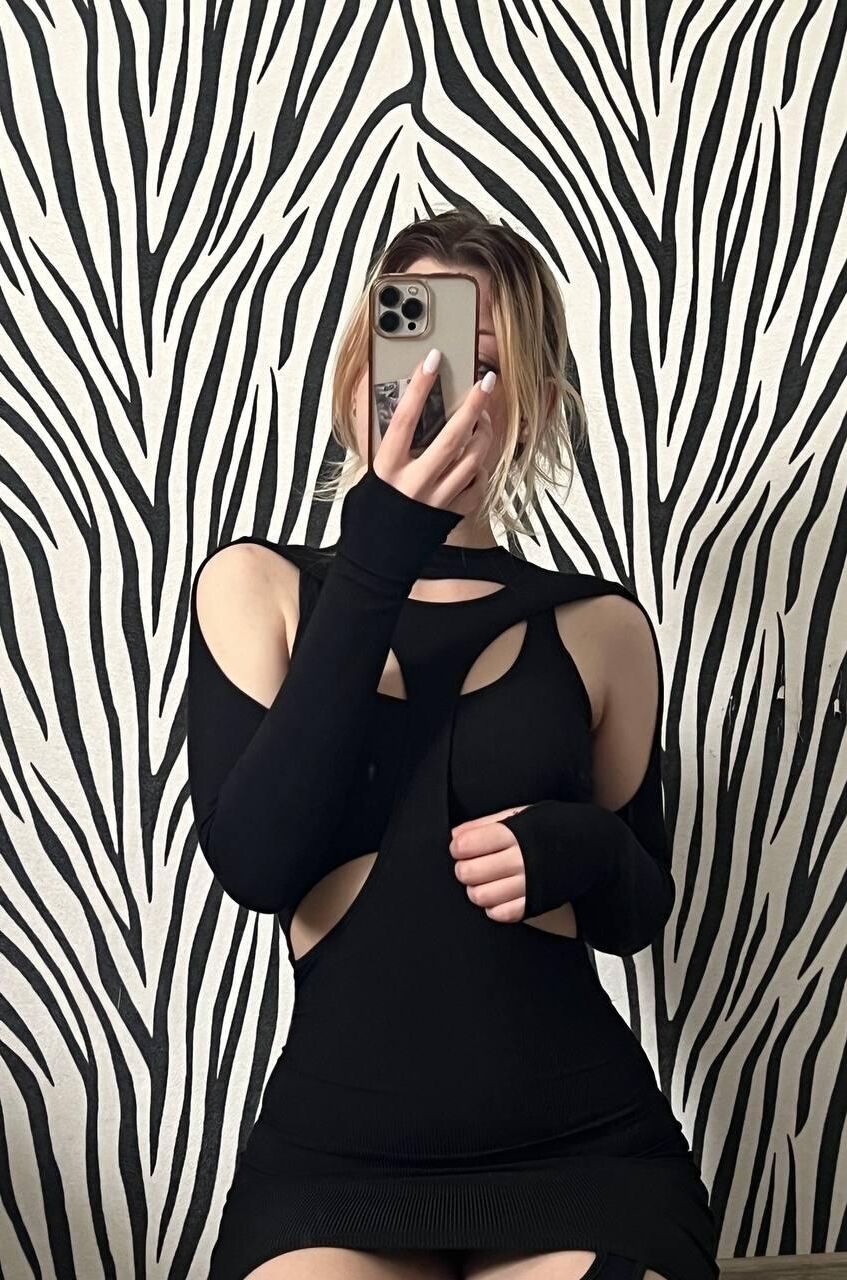 Dasha | horny young blonde looks for dick