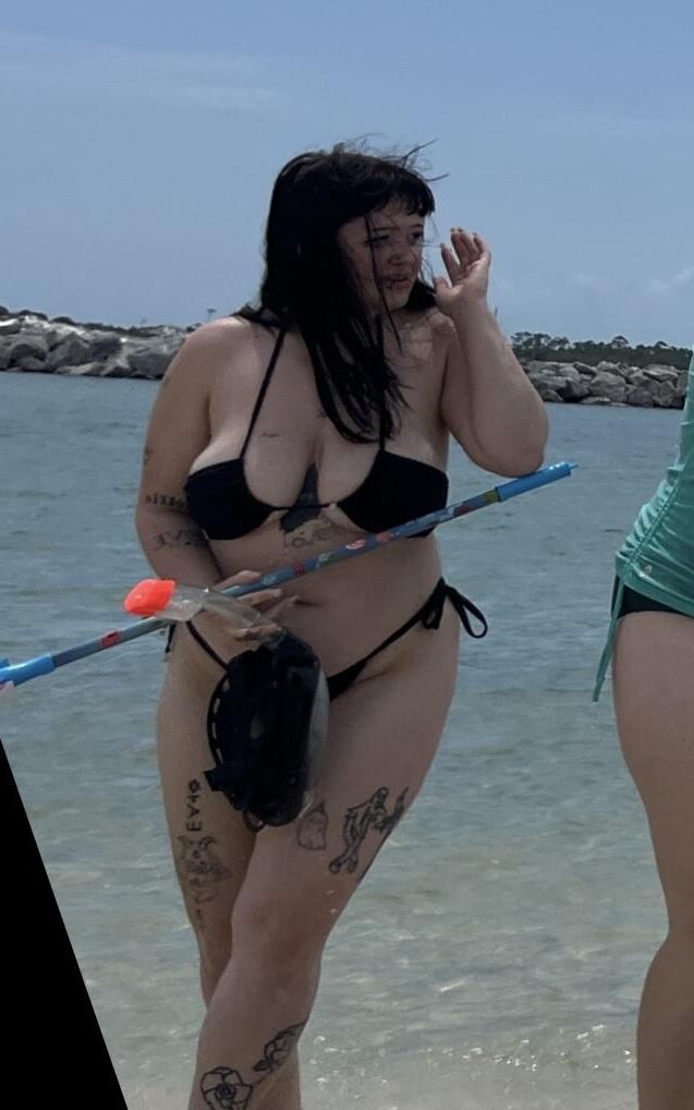 Big beast needs some dick in her pussy