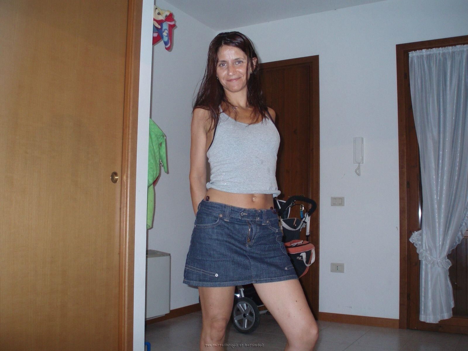 Geile MILF aus der Nachbarschaft 