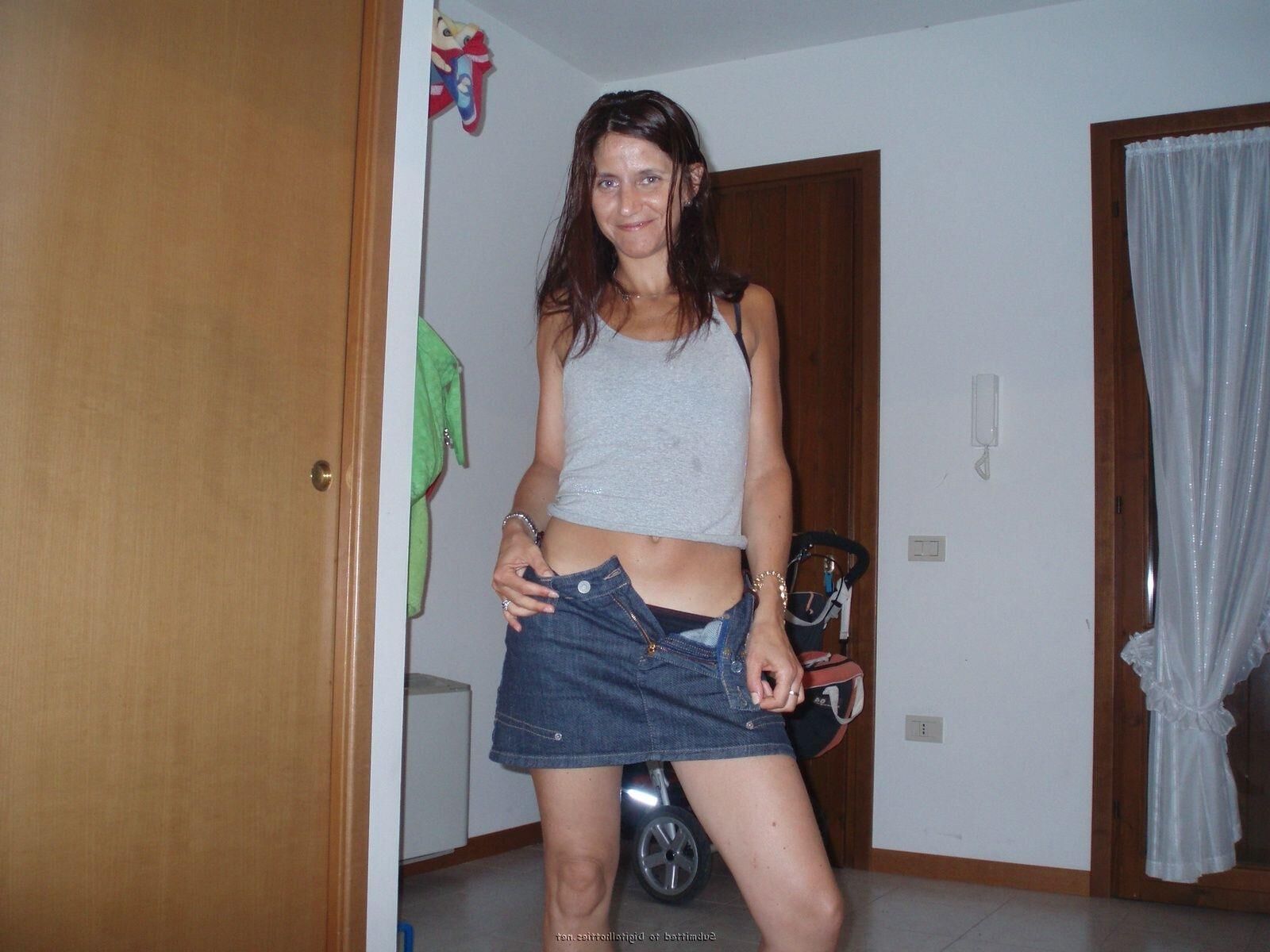 Geile MILF aus der Nachbarschaft 