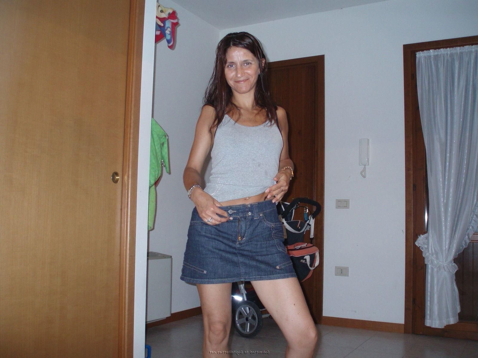 Geile MILF aus der Nachbarschaft 