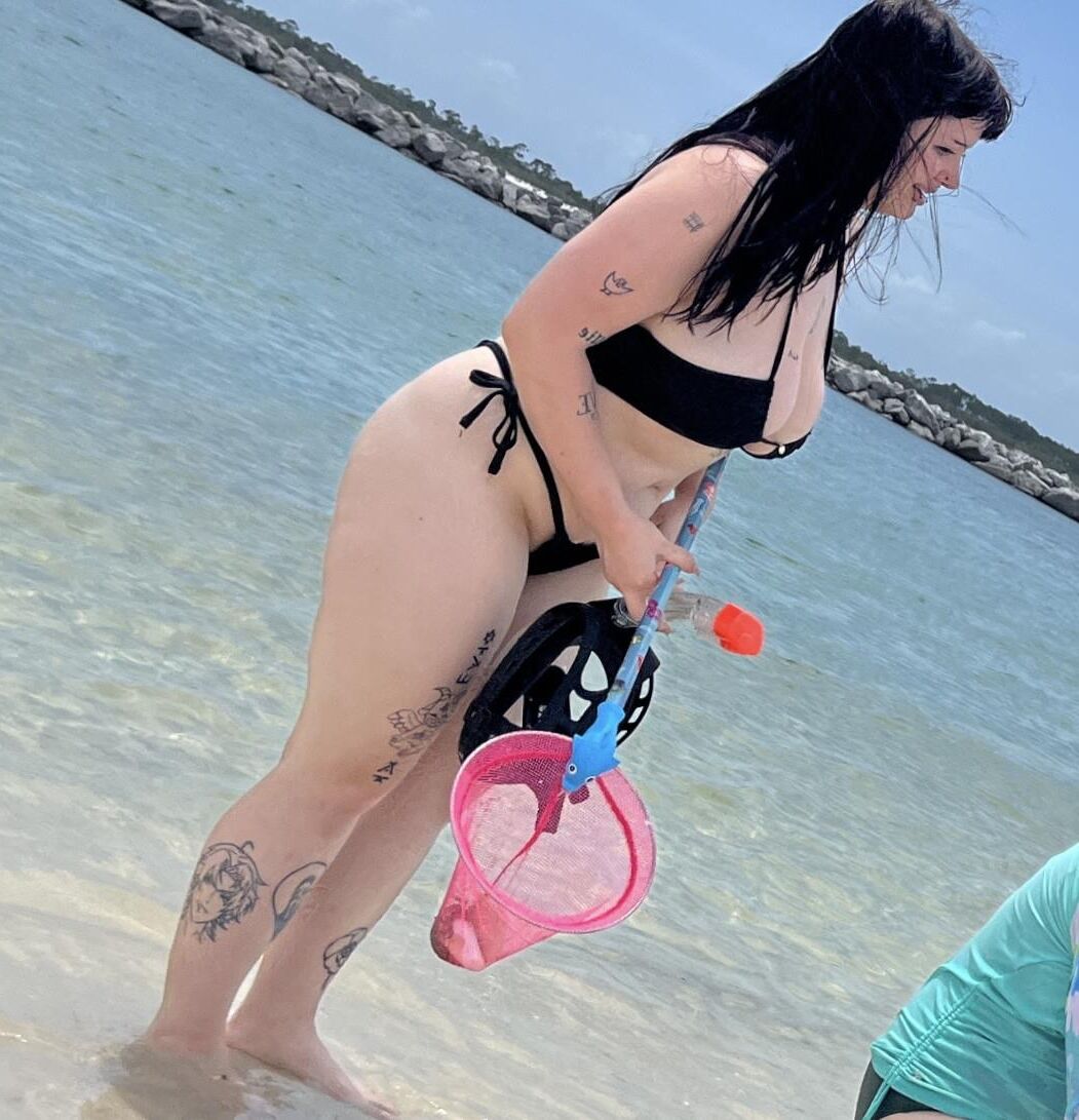 Big beast needs some dick in her pussy