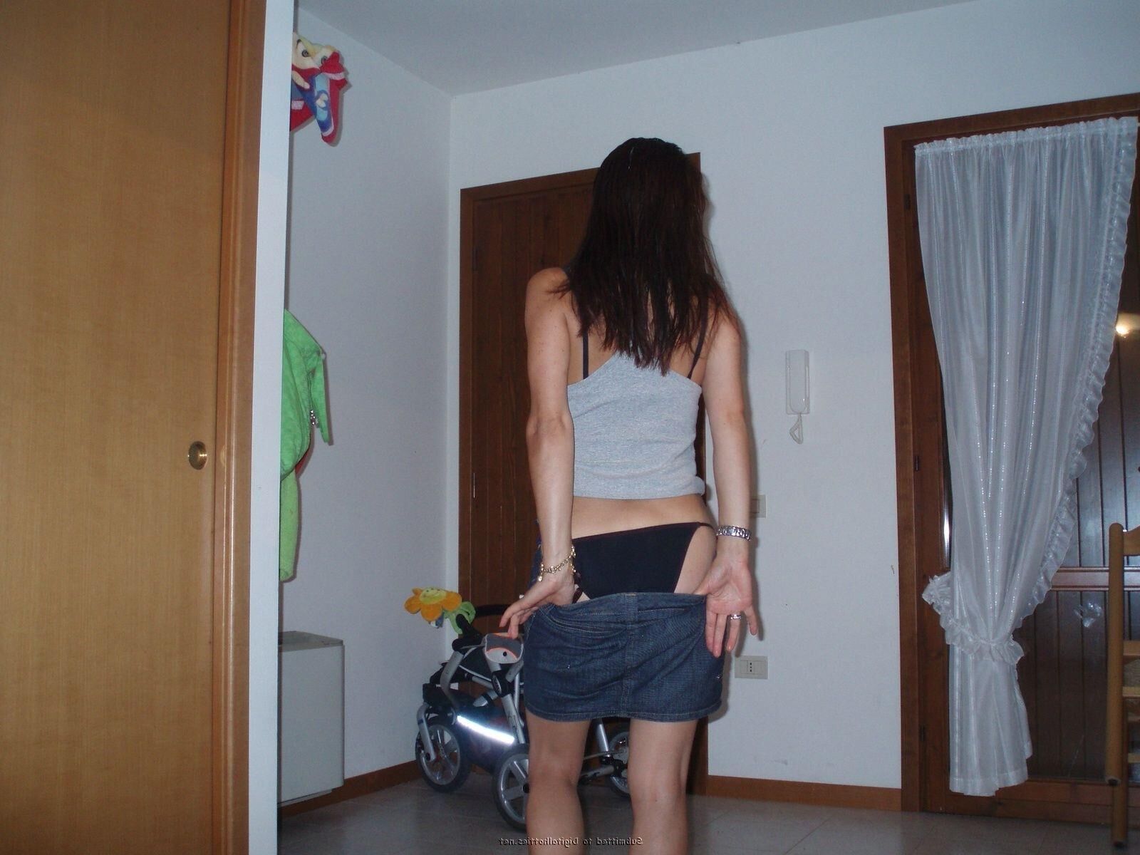 Geile MILF aus der Nachbarschaft 
