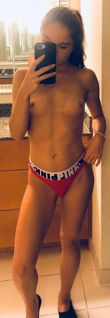 Amateur princess collections Sammi 