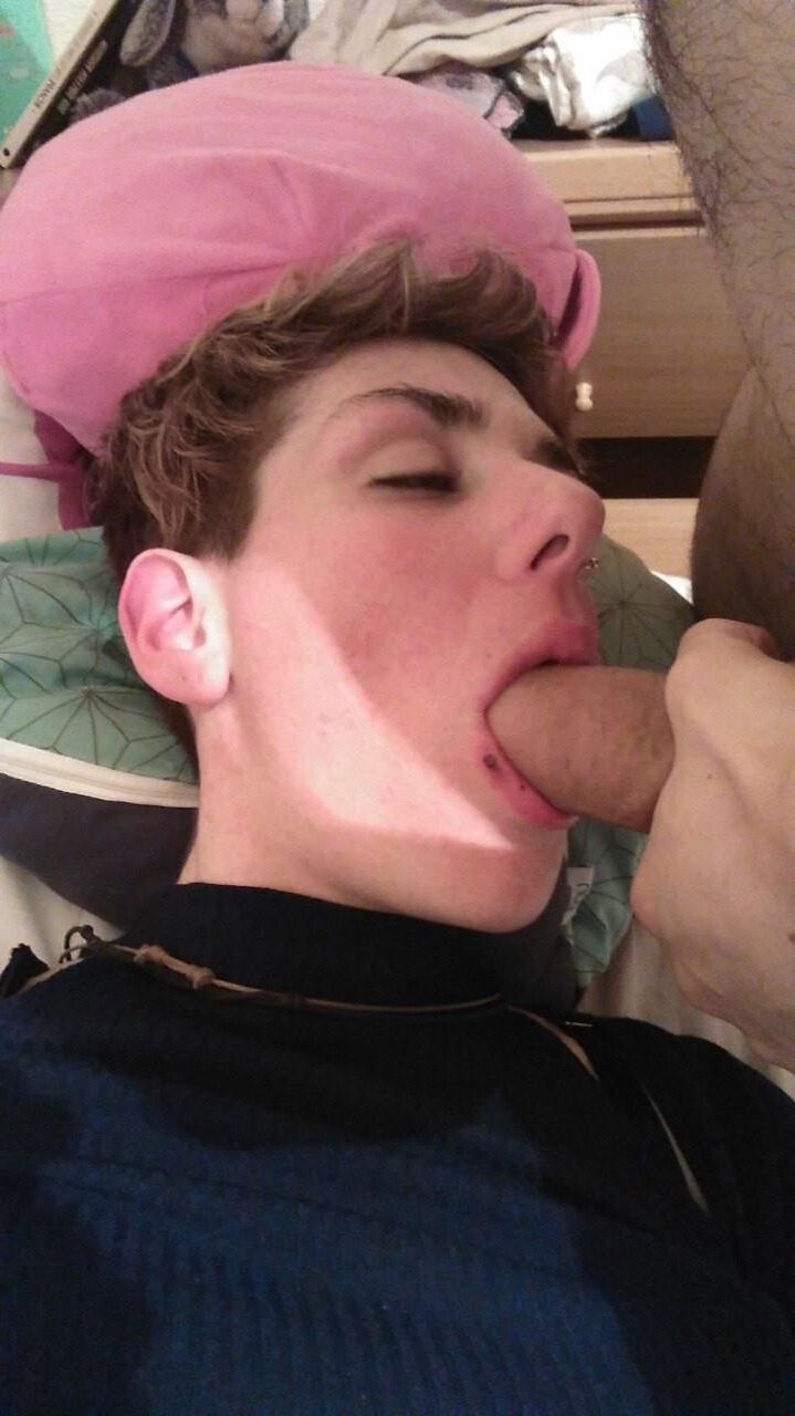 Short hair spanish teen