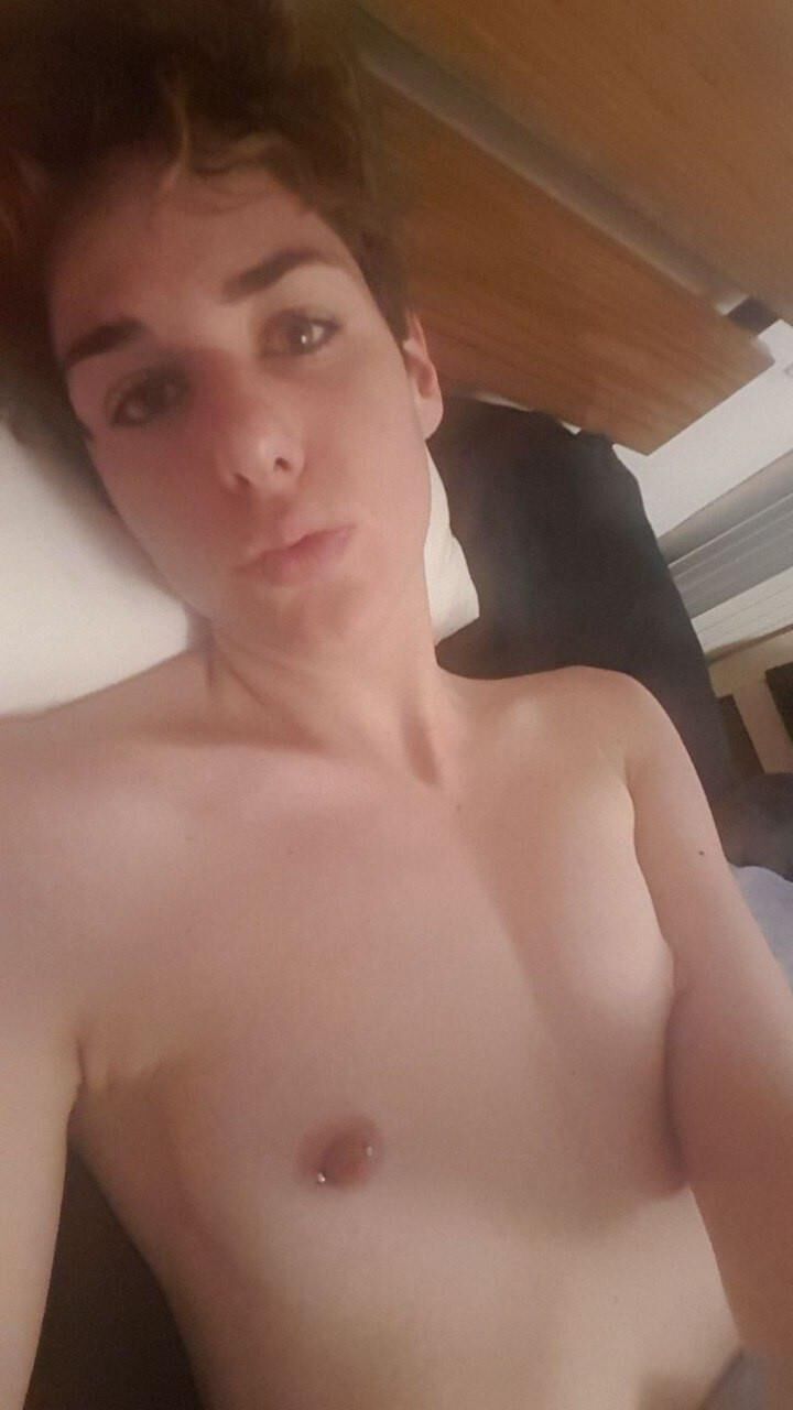 Short hair spanish teen
