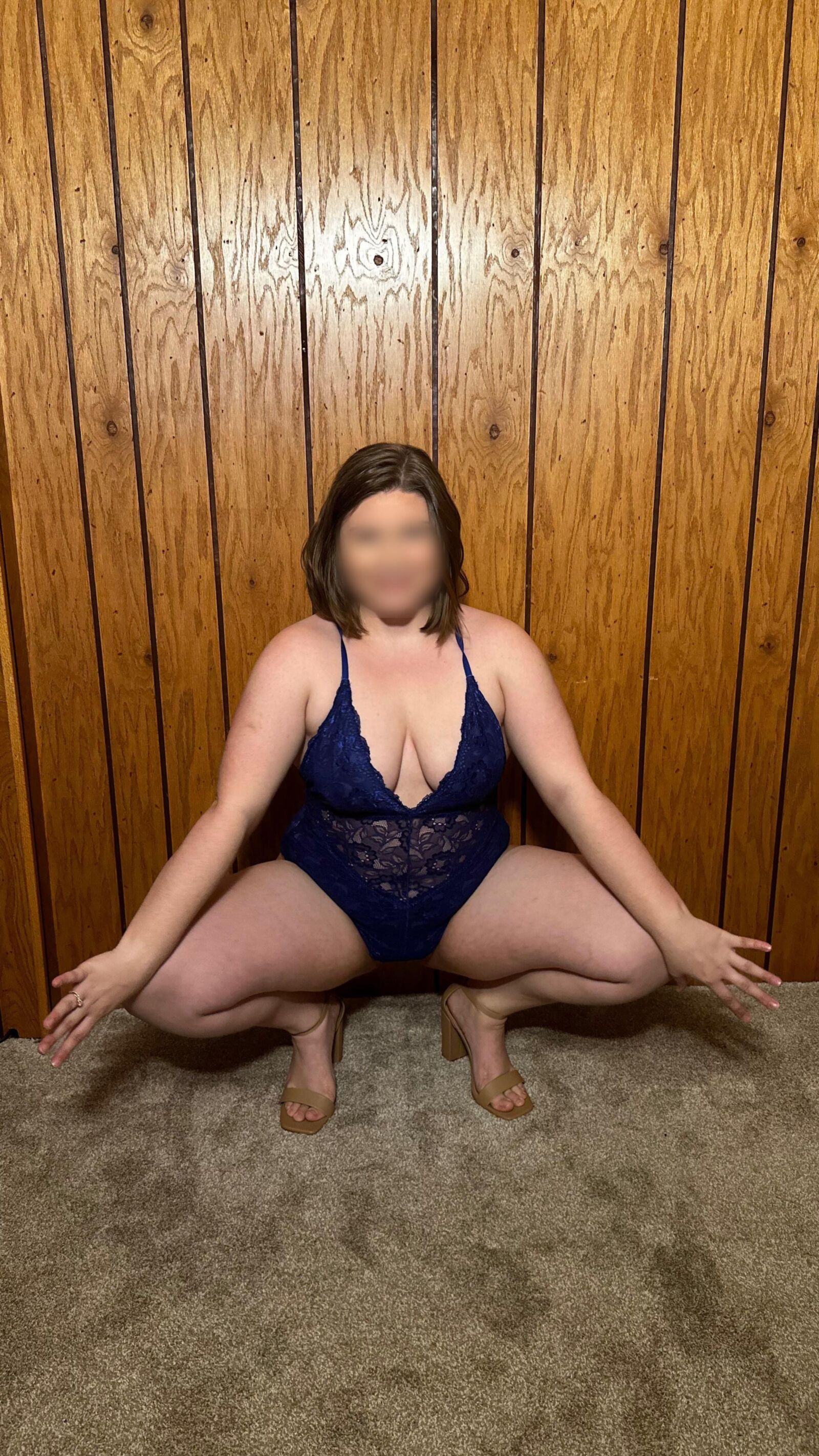 Amateur mollige Frau