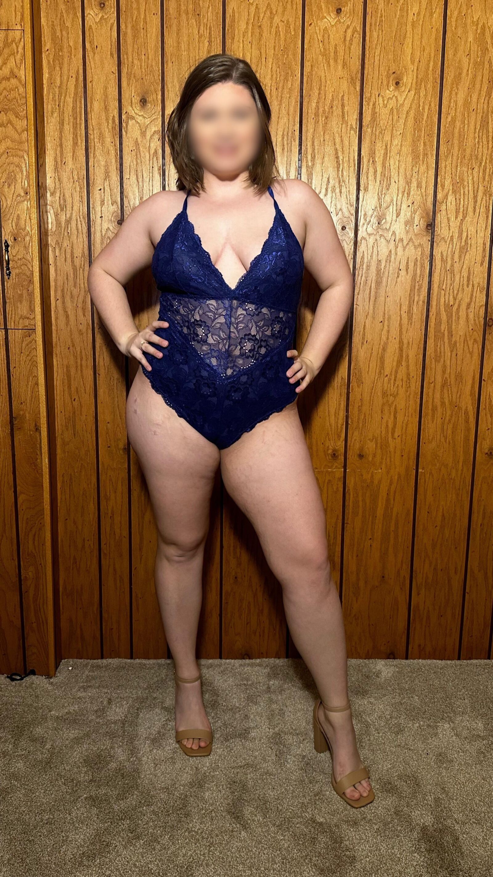 Amateur mollige Frau