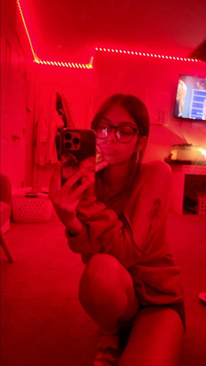 JAHRE ALT BIG WACK DICKNY SNAP SLUT AVA