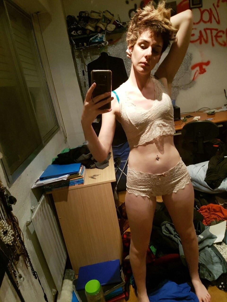 Short hair spanish teen